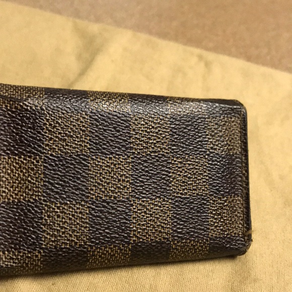 Louis Vuitton Key Case - Picture 2 of 8